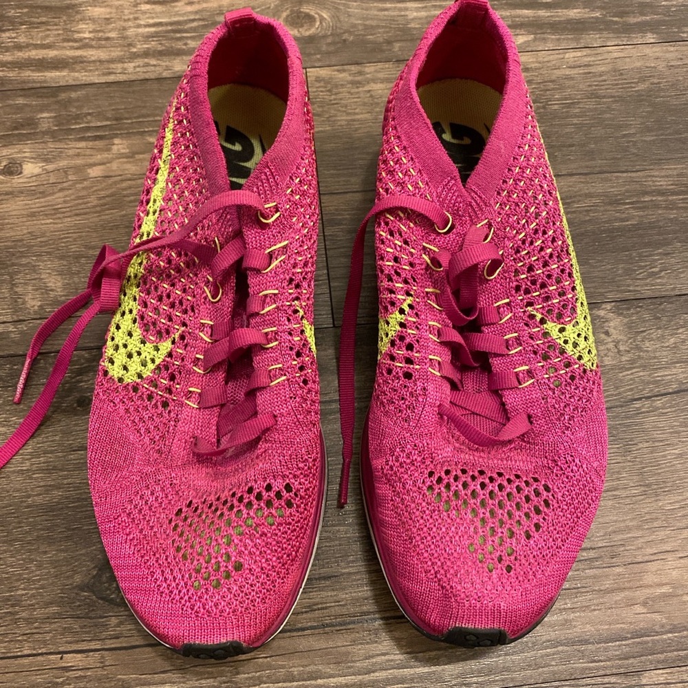 Nike flyknit racer